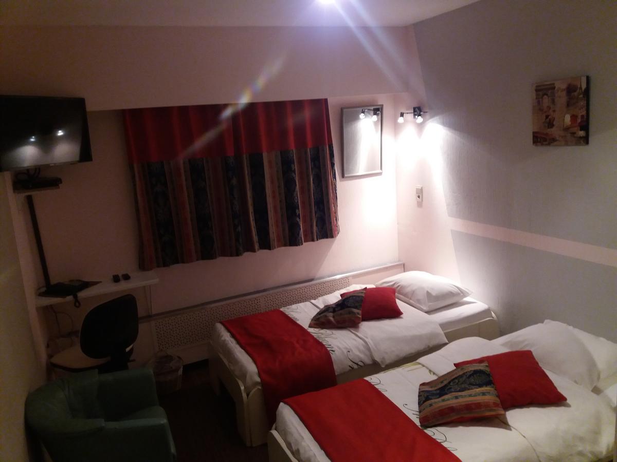 זוטנדאל Hotel Apollo מראה חיצוני תמונה