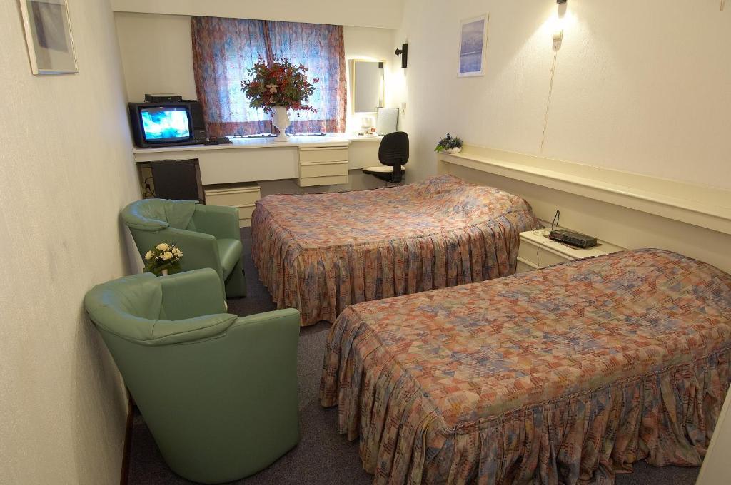 זוטנדאל Hotel Apollo חדר תמונה