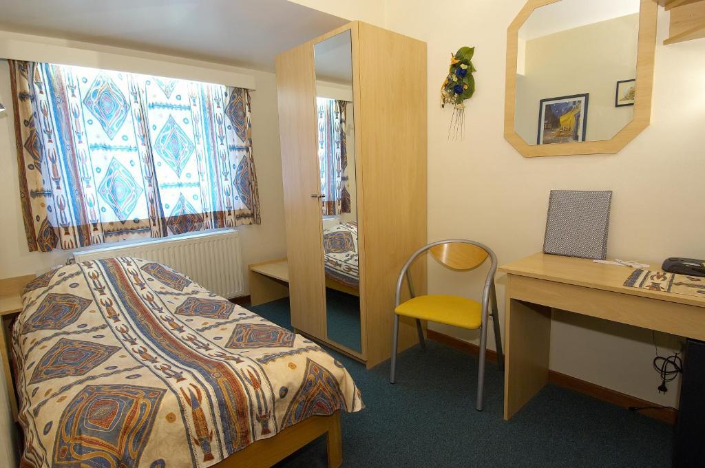 זוטנדאל Hotel Apollo חדר תמונה